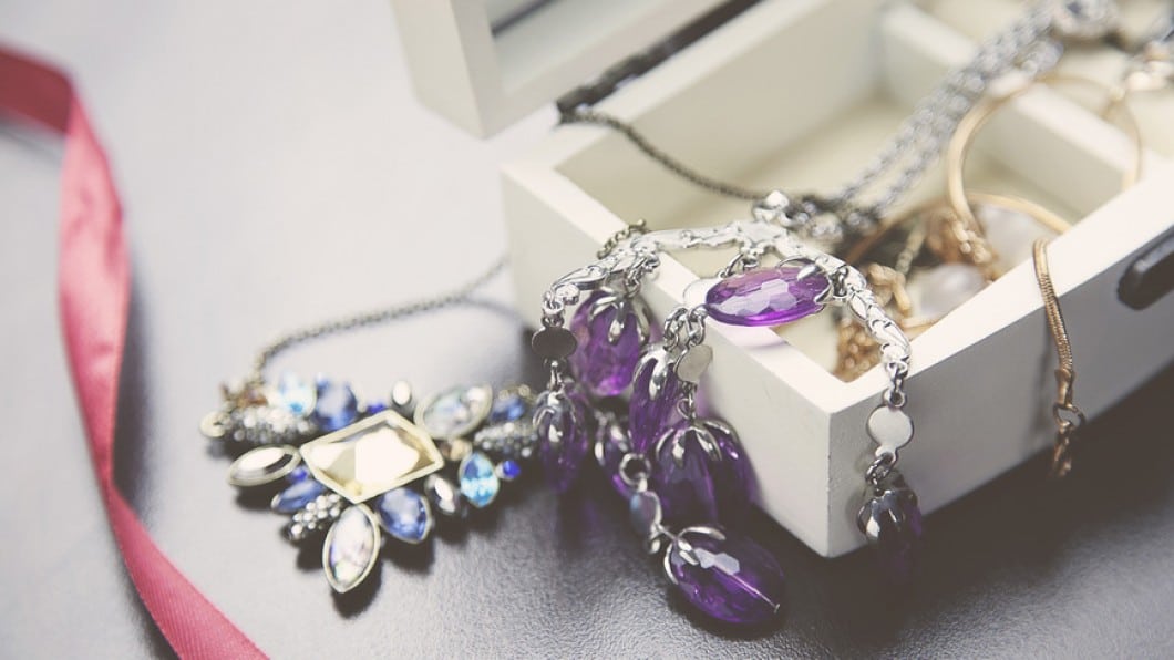 Courtyard Gifts Moves to Owego