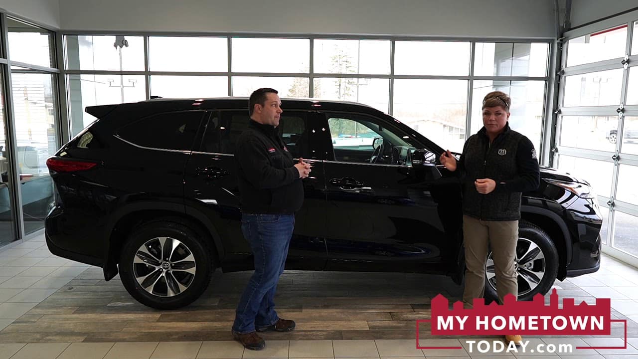 2020 Toyota Highlander XLE at Williams Toyota in Sayre, PA