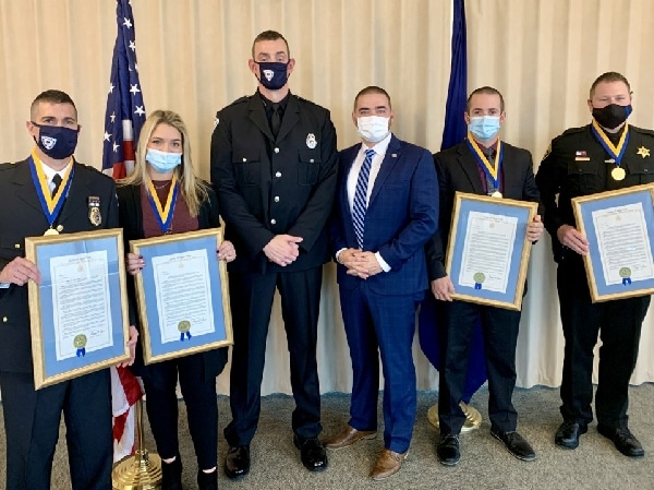 Sen. Akshar Honors Sheriff Deputies, Police and Staff for Saving Officer’s Life