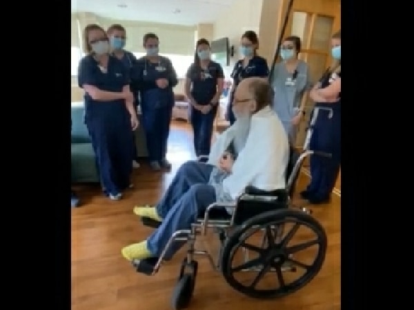 WATCH VIDEO: Guthrie nurses give suprise gift to guitar-playing cancer patient