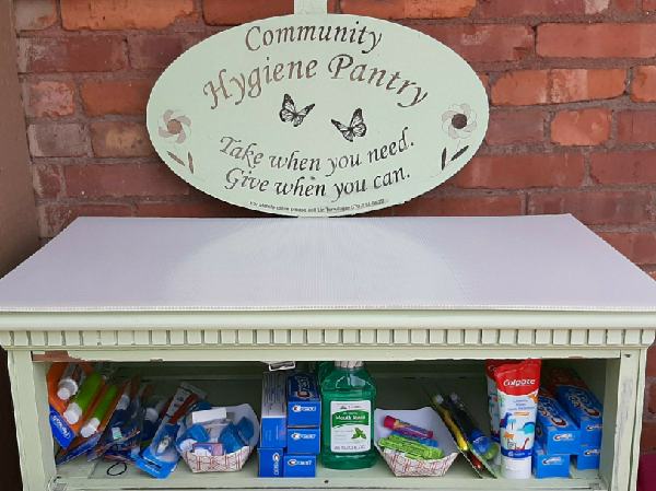 Volunteers repair and restock free “Community Hygiene Pantry” in Athens