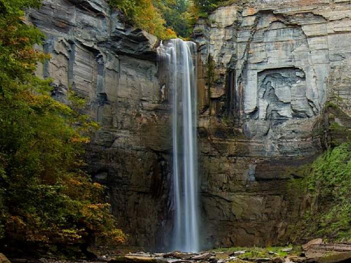Numerous first responders respond to assist with drowning at Taughannock Falls