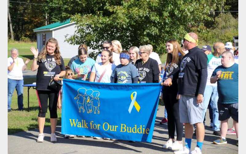 Oliver Brown Memorial Golf Tournament donates $4,000 to Walk for Our Buddies