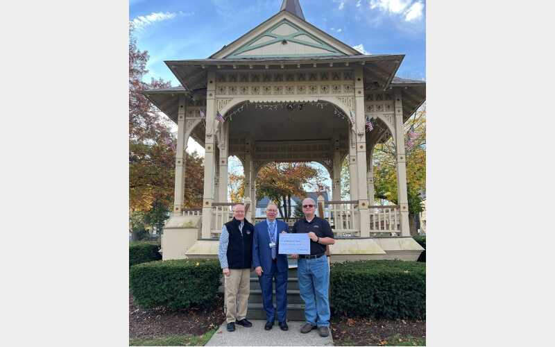 Guthrie, FCCB donate to Howard Elmer Park Bandstand roof project