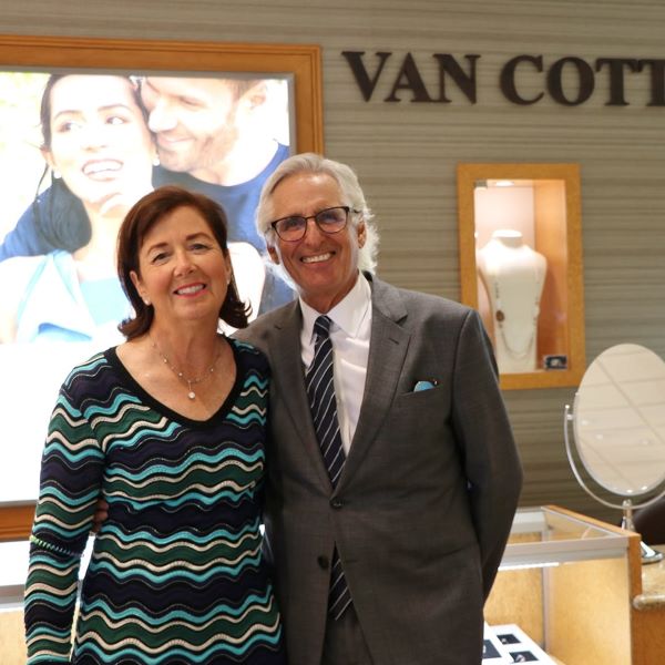 Van Cott Jewelers closing after 111 years in business