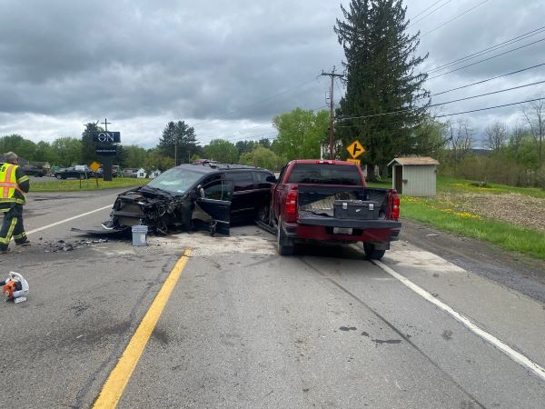 Three-car crash shuts down 17C in Owego