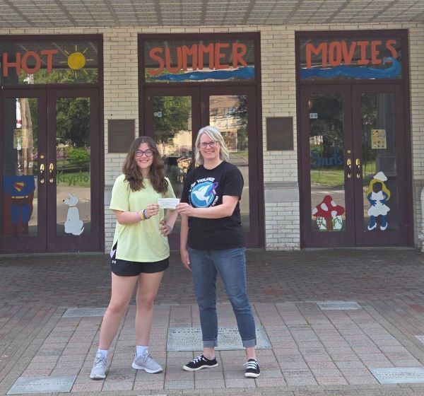 Athens student and local singer Jenna Buck donates to ARCC