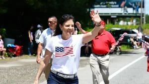 Ayotte to NYC businesses: Move to New Hampshire