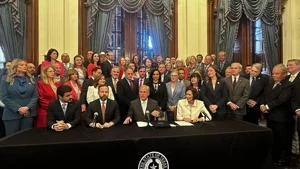 Abbott designates Muslim Brotherhood, CAIR as foreign terrorist organizations