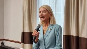 IL Rep on congressmen trading: ‘We’re not going to take a pile of money to hell’