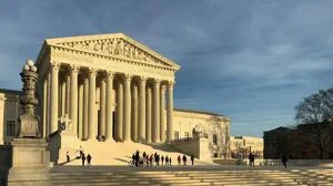 U.S. Supreme Court upholds Texas’ new congressional maps