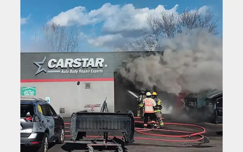 Fire damages Carstar in Owego