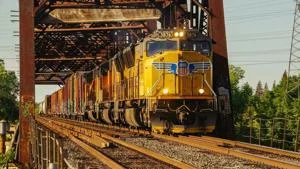 Dem lawmakers express cautious support for Union Pacific–Norfolk Southern merger