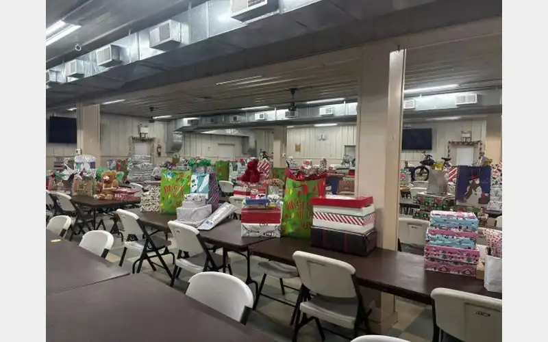 Athens Township Police Benevolent Assocation provides Christmas gifts to 60 kids