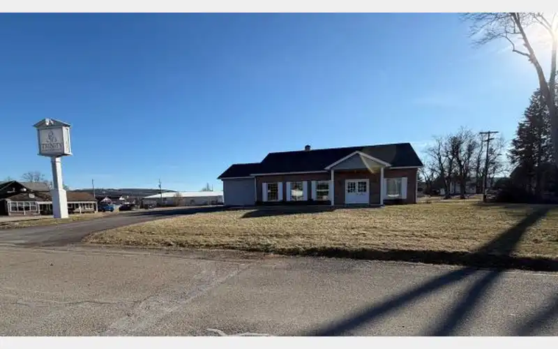 Johnny D’s Ice Cream to move to South Waverly, start drive-thru service